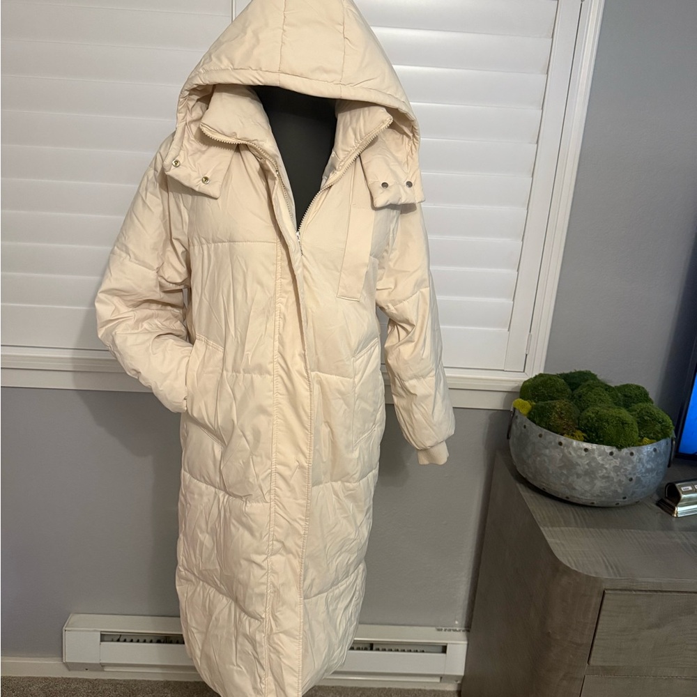 Women's Cream Puffer Coat
